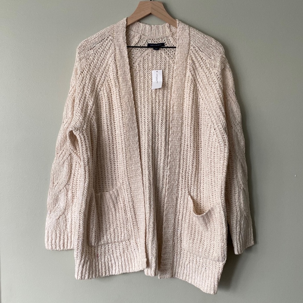 NWT American Eagle Cardigan - Size M